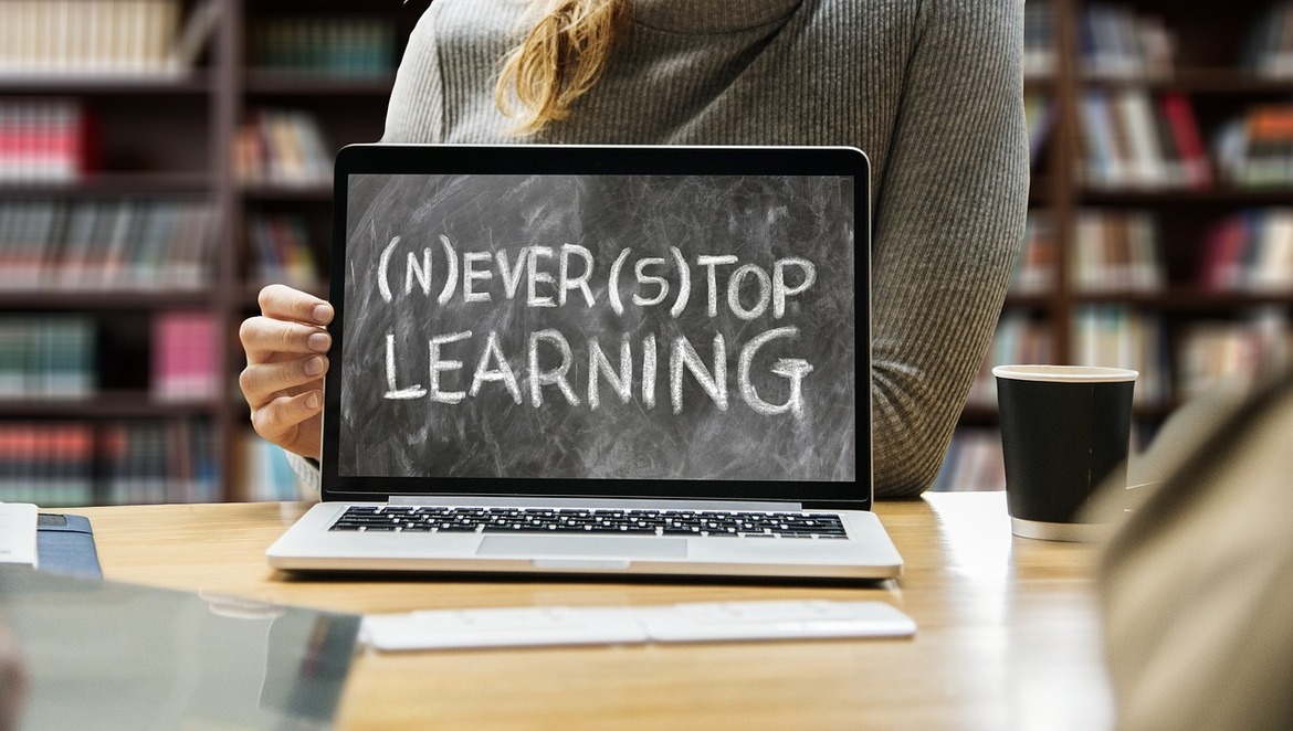 never-stop-learning-3653430-1280